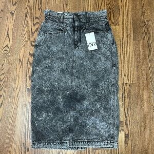 8246/051 Zara The 80’s paper bag skirt acid wash black